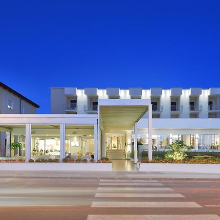 Hotel Serenella Agropoli Exterior foto